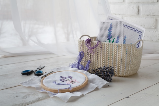 Mini kolekcja wyszywana